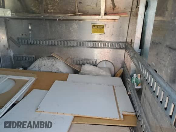 1999 Chevrolet Astro Cargo с VIN 1GCDL19W6XB189242, выставлен на аукционе Copart как лот 56042595 с пробегом 196 608 миль миль и Списание • Salvage title. История ставок и продаж доступна на DreamBid. Изображение 11.