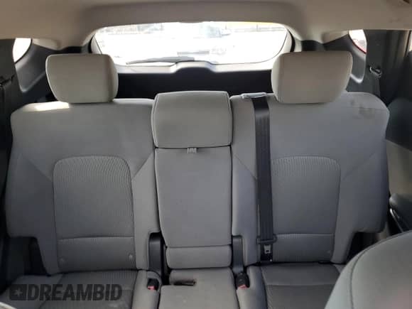 2016 Hyundai Santa Fe с VIN 5XYZT3LB4GG331763, выставлен на аукционе Copart как лот 86632245 с пробегом Не указан миль и Чистый • Clean title. История ставок и продаж доступна на DreamBid. Изображение 10.