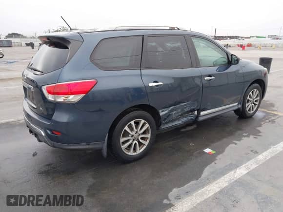 2014 Nissan Pathfinder S с VIN 5N1AR2MN3EC672678, выставлен на аукционе IAAI как лот 43227746 с пробегом 100 271 миль миль и . История ставок и продаж доступна на DreamBid. Изображение 4.