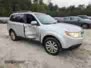 2011 Subaru Forester X Limited z VIN JF2SHAFC2BH714131, wystawiony jako Copart lot #81920565 z przebiegiem 121 537 mil mil oraz Szkoda całkowita • Salvage title. Historia ofert i sprzedaży dostępna na DreamBid. Obrazek 4.