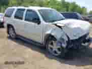 2014 Chevrolet Tahoe LTZ z VIN 1GNSKCE00ER248482, wystawiony jako IAAI lot #42276740 z przebiegiem 158 454 mil mil oraz . Historia ofert i sprzedaży dostępna na DreamBid. Obrazek 1.