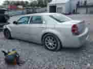 2008 Chrysler 300 Touring с VIN 2C3LA53GX8H245187, выставлен на аукционе Copart как лот 81764895 с пробегом 219 487 миль миль и Списание • Salvage title. История ставок и продаж доступна на DreamBid. Изображение 2.