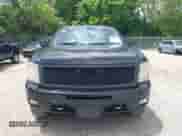 2010 Chevrolet Silverado 1500 LT z VIN 1GCSKSE38AZ281530, wystawiony jako IAAI lot #42364807 z przebiegiem 166 006 mil mil oraz . Historia ofert i sprzedaży dostępna na DreamBid. Obrazek 12.