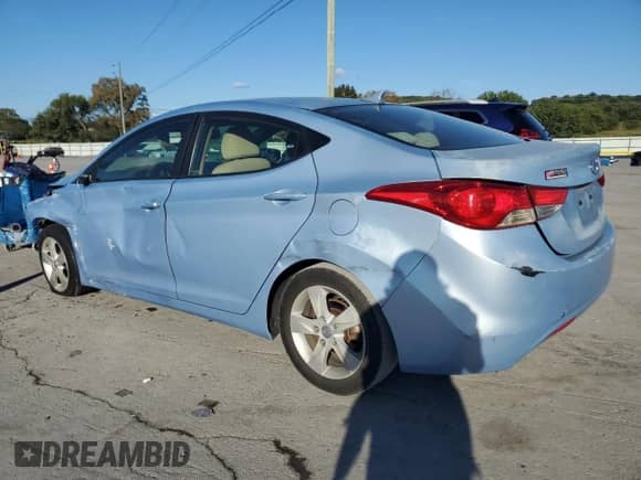 2011 Hyundai Elantra GLS z VIN KMHDH4AE3BU122533, wystawiony jako Copart lot #84761025 z przebiegiem 245 635 mil mil oraz Szkoda całkowita • Salvage title. Historia ofert i sprzedaży dostępna na DreamBid. Obrazek 2.