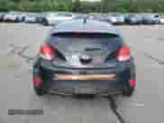 2013 Hyundai Veloster Turbo с VIN KMHTC6AE4DU171846, выставлен на аукционе Copart как лот 69561135 с пробегом Не указан миль и На запчасти • Non repairable. История ставок и продаж доступна на DreamBid. Изображение 6.