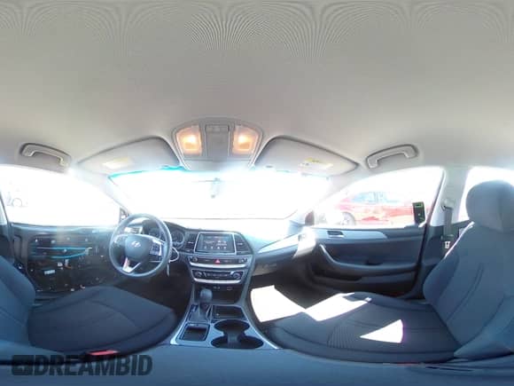 2019 Hyundai Sonata SE с VIN 5NPE24AF1KH782759, выставлен на аукционе Copart как лот 71873085 с пробегом 74 290 миль миль и Списание • Salvage title. История ставок и продаж доступна на DreamBid. Изображение 14.