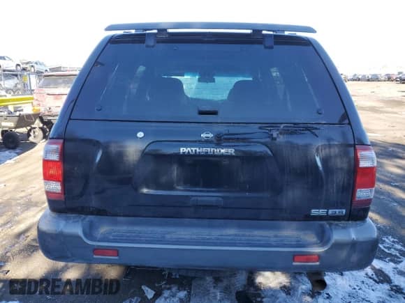 2001 Nissan Pathfinder LE с VIN JN8DR09Y71W576560, выставлен на аукционе Copart как лот 88561345 с пробегом 67 263 миль миль и Списание • Salvage title. История ставок и продаж доступна на DreamBid. Изображение 6.