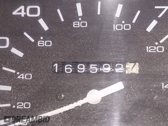 1990 Nissan Frontier с VIN 1N6SD11S7LC401368, выставлен на аукционе IAAI как лот 42300878 с пробегом 169 592 миль миль и . История ставок и продаж доступна на DreamBid. Изображение 7.