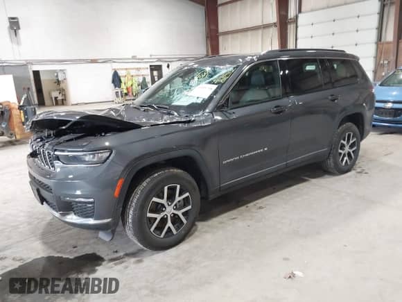 2025 Jeep Grand Cherokee Limited z VIN 1C4RJKBG7S8638664, wystawiony jako IAAI lot #41939758 z przebiegiem 2 086 mil mil oraz . Historia ofert i sprzedaży dostępna na DreamBid. Obrazek 20.