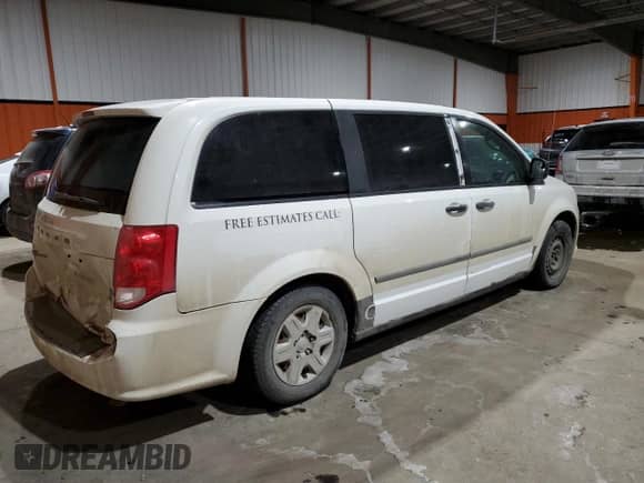 2011 Dodge Caravan with VIN 2D4JN1AG5BR628896, listed as a Copart auction lot 44150855 with 226,272 mi miles and Salvage title. Bid and sale history available at DreamBid. Image 3.