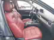 2023 Mazda CX-5 S Preferred z VIN JM3KFBCM0P0234626, wystawiony jako IAAI lot #42574255 z przebiegiem 30 871 mil mil oraz . Historia ofert i sprzedaży dostępna na DreamBid. Obrazek 5.
