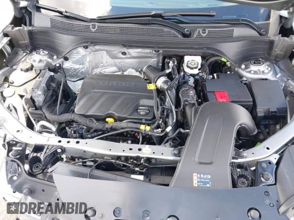 2025 Chevrolet Trax LT with VIN KL77LHEPXSC202479, listed as a IAAI auction lot 43510381 with 13,984 mi miles and . Bid and sale history available at DreamBid. Image 10.