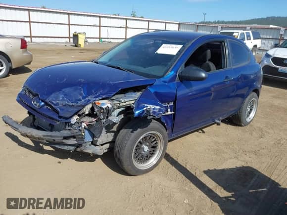 2009 Hyundai Accent Auto GS с VIN KMHCM36C19U142539, выставлен на аукционе IAAI как лот 42493639 с пробегом 159 713 миль миль и . История ставок и продаж доступна на DreamBid. Изображение 2.