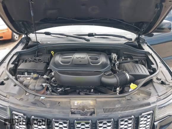 2022 Jeep Grand Cherokee Laredo X с VIN 1C4RJFAG5NC140568, выставлен на аукционе IAAI как лот 42444931 с пробегом 85 427 миль миль и . История ставок и продаж доступна на DreamBid. Изображение 10.