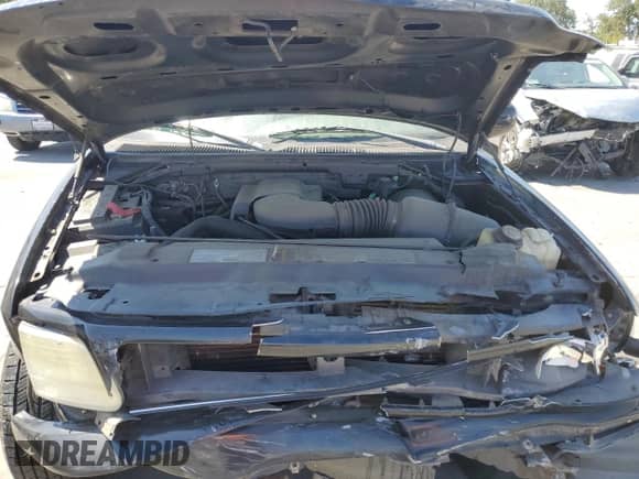 2003 Ford F-150 XL с VIN 1FTRF17W73NA55543, выставлен на аукционе Copart как лот 66516465 с пробегом 141 097 миль миль и Списание • Salvage title. История ставок и продаж доступна на DreamBid. Изображение 11.