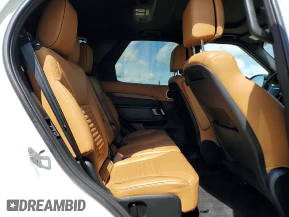 2018 Land Rover Discovery HSE Luxury с VIN SALRT2RV1JA051942, выставлен на аукционе Copart как лот 62288715 с пробегом 81 537 миль миль и Списание • Salvage title. История ставок и продаж доступна на DreamBid. Изображение 11.