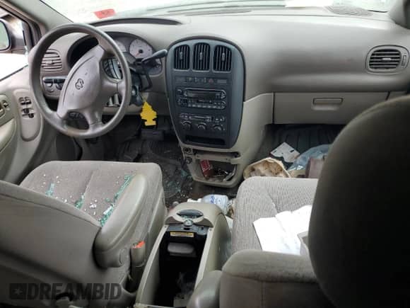 2003 Dodge Caravan EX z VIN 2D4GP74L73R110290, wystawiony jako Copart lot #50296105 z przebiegiem Nie podano mil oraz Czysty tytuł • Clean title. Historia ofert i sprzedaży dostępna na DreamBid. Obrazek 8.