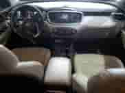 2016 Kia Sorento EX z VIN 5XYPHDA19GG019382, wystawiony jako Copart lot #82749575 z przebiegiem 105 825 mil mil oraz Czysty tytuł • Clean title. Historia ofert i sprzedaży dostępna na DreamBid. Obrazek 8.