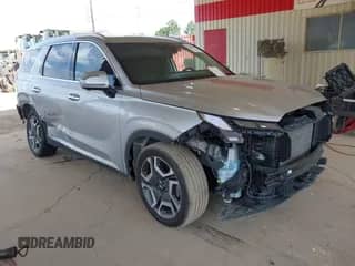 2024 Hyundai Palisade Limited with VIN KM8R54GE6RU727680, listed as a IAAI auction lot 42846102 with 26,977 mi miles and . Bid and sale history available at DreamBid. Image 1.