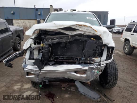 2010 Dodge 2500 SLT z VIN 3D7TT2CT1AG146089, wystawiony jako Copart lot #86923024 z przebiegiem 143 857 mil mil oraz Czysty tytuł • Clean title. Historia ofert i sprzedaży dostępna na DreamBid. Obrazek 5.