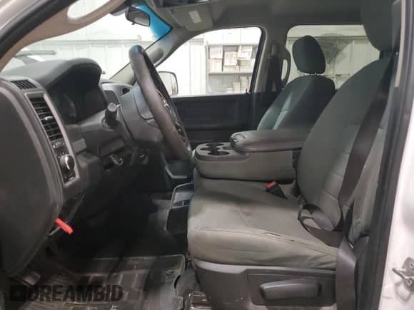 2017 Ram 1500 Tradesman с VIN 1C6RR7SMXHS864745, выставлен на аукционе Copart как лот 88452665 с пробегом Не указан миль и Чистый • Clean title. История ставок и продаж доступна на DreamBid. Изображение 7.