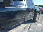 2018 Ford F-150 XLT z VIN 1FTEW1EP8JFC39133, wystawiony jako IAAI lot #43478321 z przebiegiem 132 367 mil mil oraz . Historia ofert i sprzedaży dostępna na DreamBid. Obrazek 6.