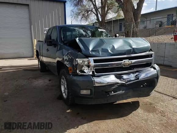 2009 Chevrolet Silverado 1500 LTZ с VIN 1GCEK39J29Z119058, выставлен на аукционе Copart как лот 53058505 с пробегом 173 423 миль миль и Списание • Salvage title. История ставок и продаж доступна на DreamBid. Изображение 10.