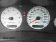 2000 Dodge Intrepid z VIN 2B3HD76V5YH299349, wystawiony jako IAAI lot #42218815 z przebiegiem 274 649 mil mil oraz . Historia ofert i sprzedaży dostępna na DreamBid. Obrazek 7.