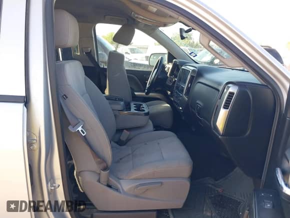 2017 Chevrolet Silverado 1500 LT with VIN 3GCPCREH8HG409895, listed as a IAAI auction lot 43413279 with 127,528 mi miles and . Bid and sale history available at DreamBid. Image 5.