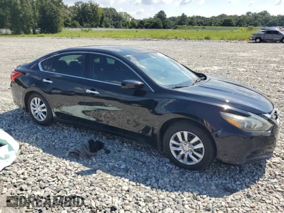 2016 Nissan Altima SR with VIN 1N4AL3AP5GC170880, listed as a Copart auction lot 68586295 with 188,387 mi miles and Salvage title. Bid and sale history available at DreamBid. Image 4.