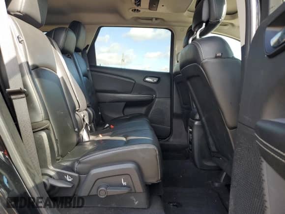 2015 Dodge Journey R/T с VIN 3C4PDDFG4FT725840, выставлен на аукционе Copart как лот 71419265 с пробегом 144 862 миль миль и Списание • Salvage title. История ставок и продаж доступна на DreamBid. Изображение 11.