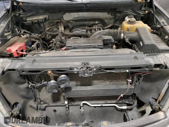 2013 Ford F-150 STX с VIN 1FTFX1EF9DFD68768, выставлен на аукционе Copart как лот 82345205 с пробегом Не указан миль и Чистый • Clean title. История ставок и продаж доступна на DreamBid. Изображение 11.