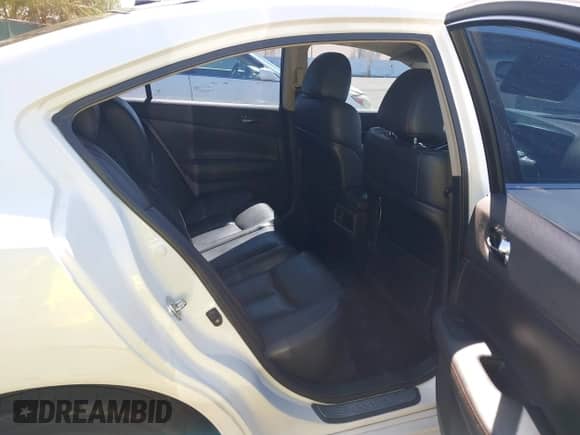 2012 Nissan Maxima S с VIN 1N4AA5AP6CC824846, выставлен на аукционе IAAI как лот 42797655 с пробегом 180 135 миль миль и . История ставок и продаж доступна на DreamBid. Изображение 8.