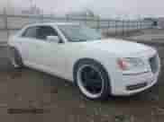 2012 Chrysler 300 с VIN 2C3CCAAGXCH167055, выставлен на аукционе Copart как лот 59744995 с пробегом 160 358 миль миль и Списание • Salvage title. История ставок и продаж доступна на DreamBid. Изображение 4.