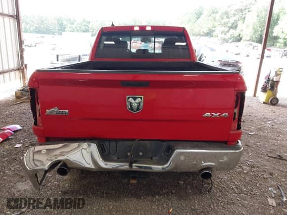 2019 Ram 1500 Big Horn с VIN 1C6RR7TT6KS727752, выставлен на аукционе IAAI как лот 42759713 с пробегом 98 554 миль миль и . История ставок и продаж доступна на DreamBid. Изображение 17.