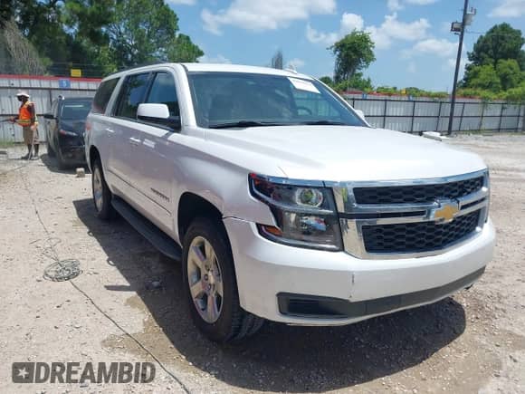 2019 Chevrolet Suburban LT z VIN 1GNSCHKC2KR294660, wystawiony jako IAAI lot #42833974 z przebiegiem 80 662 mil mil oraz . Historia ofert i sprzedaży dostępna na DreamBid. Obrazek 1.