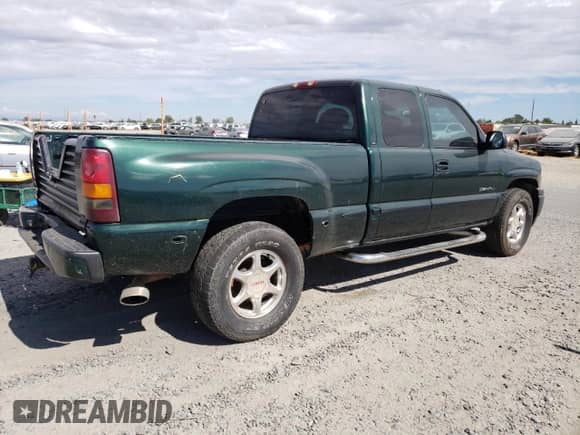 2002 GMC Sierra 1500 Denali z VIN 2GTFK69U021329107, wystawiony jako Copart lot #65479695 z przebiegiem 224 881 mil mil oraz Czysty tytuł • Clean title. Historia ofert i sprzedaży dostępna na DreamBid. Obrazek 3.