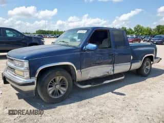 1995 Chevrolet Silverado 1500 с VIN 2GCEC19K8S1134740, выставлен на аукционе Copart как лот 68132545 с пробегом 132 939 миль миль и Списание • Salvage title. История ставок и продаж доступна на DreamBid. Изображение 1.