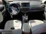 2023 Hyundai Kona SEL с VIN KM8K6CAB3PU007936, выставлен на аукционе Copart как лот 84249995 с пробегом 8 101 миль миль и Списание • Salvage title. История ставок и продаж доступна на DreamBid. Изображение 8.