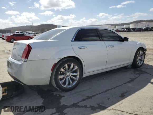2015 Chrysler 300 C with VIN 2C3CCAET3FH739529, listed as a Copart auction lot 47520495 with 151,096 mi miles and Salvage title. Bid and sale history available at DreamBid. Image 3.