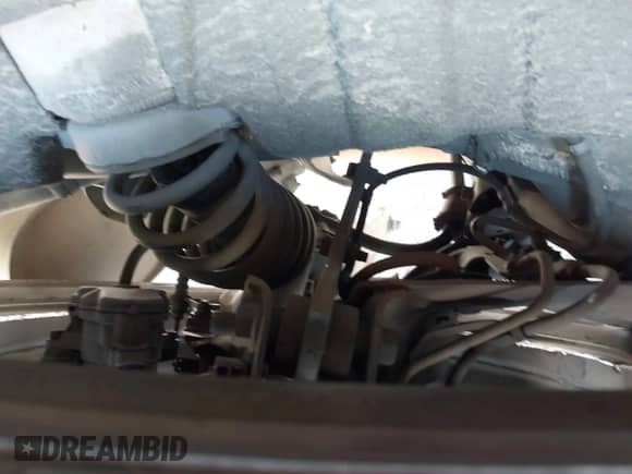 2020 Mitsubishi Outlander SE с VIN JA4AD3A33LZ023821, выставлен на аукционе IAAI как лот 43164288 с пробегом 465 235 миль миль и . История ставок и продаж доступна на DreamBid. Изображение 18.