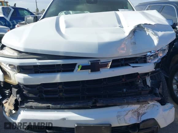 2023 Chevrolet Silverado 1500 RST with VIN 2GCUDEED3P1135678, listed as a IAAI auction lot 42869932 with 60,099 mi miles and . Bid and sale history available at DreamBid. Image 6.