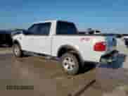 2002 Ford F-150 XLT с VIN 1FTRW08692KD89789, выставлен на аукционе Copart как лот 52621555 с пробегом 150 012 миль миль и Списание • Salvage title. История ставок и продаж доступна на DreamBid. Изображение 2.