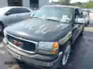 2001 GMC Sierra 1500 SLE z VIN 2GTEC19T811202770, wystawiony jako IAAI lot #42599297 z przebiegiem 281 186 mil mil oraz . Historia ofert i sprzedaży dostępna na DreamBid. Obrazek 2.