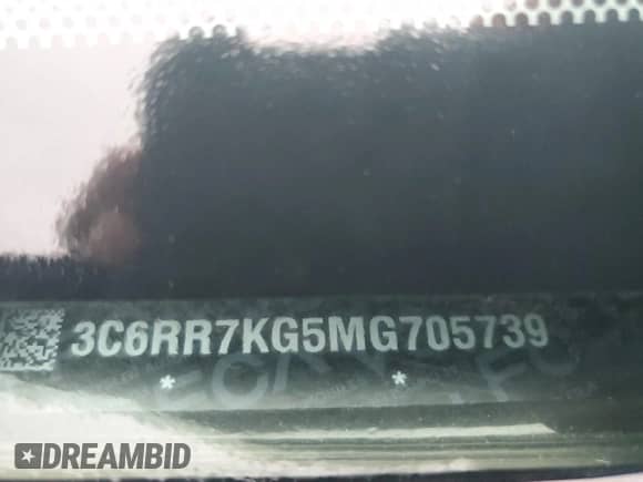 2021 Ram 1500 Tradesman z VIN 3C6RR7KG5MG705739, wystawiony jako Copart lot #62992185 z przebiegiem 96 697 mil mil oraz Szkoda całkowita • Salvage title. Historia ofert i sprzedaży dostępna na DreamBid. Obrazek 12.