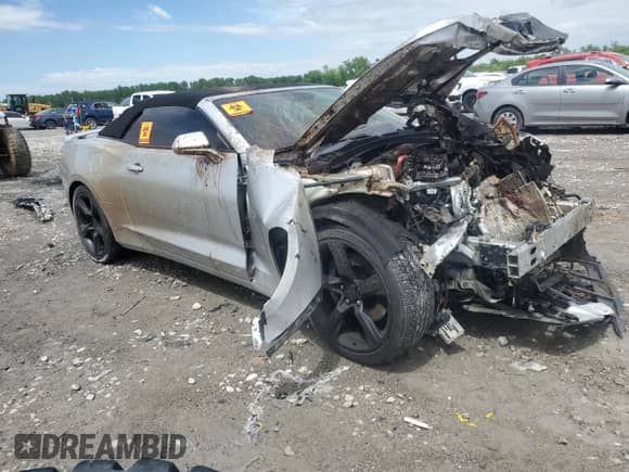 2018 Chevrolet Camaro 2SS z VIN 1G1FH3D78J0155871, wystawiony jako Copart lot #56176715 z przebiegiem Nie podano mil oraz Nie do naprawy • Non repairable. Historia ofert i sprzedaży dostępna na DreamBid. Obrazek 4.