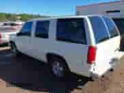 1997 Chevrolet Tahoe с VIN 1GNEC13R3VJ392333, выставлен на аукционе IAAI как лот 43444762 с пробегом 213 839 миль миль и . История ставок и продаж доступна на DreamBid. Изображение 3.