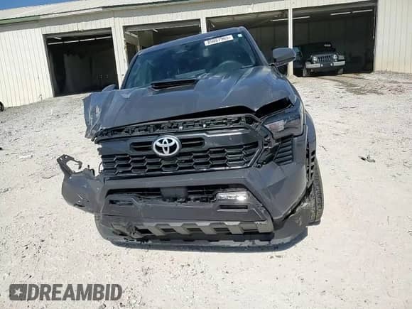 2024 Toyota Tacoma SR5 with VIN 3TMLB5JN6RM022769, listed as a Copart auction lot 85087965 with 17,767 mi miles and Salvage title. Bid and sale history available at DreamBid. Image 14.
