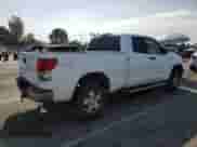 2007 Toyota Tundra SR5 z VIN 5TFBV54167X027182, wystawiony jako Copart lot #89721585 z przebiegiem 166 764 mil mil oraz Szkoda całkowita • Salvage title. Historia ofert i sprzedaży dostępna na DreamBid. Obrazek 3.