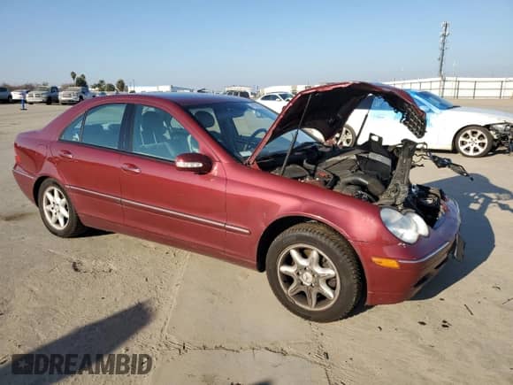 2003 Mercedes-Benz C 320 с VIN WDBRF84J73F323680, выставлен на аукционе Copart как лот 41707935 с пробегом 143 995 миль миль и Списание • Salvage title. История ставок и продаж доступна на DreamBid. Изображение 4.